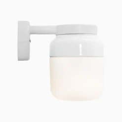 Ohm Wall 140 H205 vit med opalglas - E27